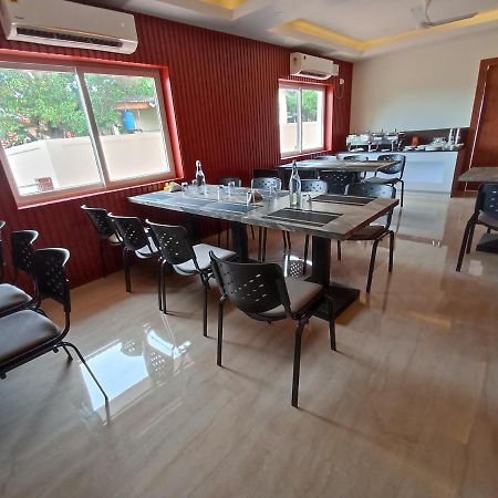 The Northern Lights Hotel Port Blair Bagian luar foto